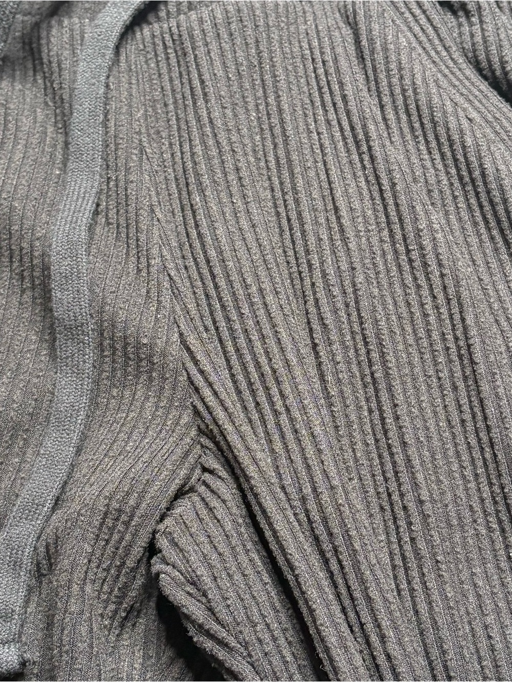 Alo Yoga Muse Sweatpants - Picture 7 of 7